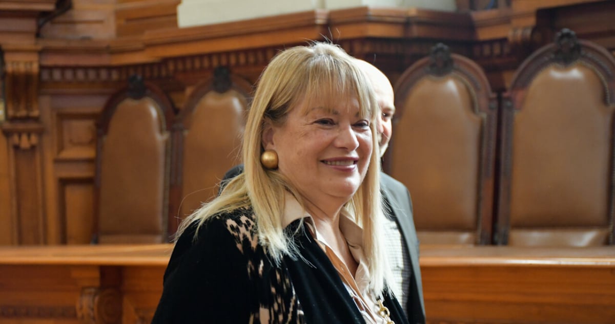 Escándalo en el Senado: Exministra Vivanco Destituida y Sancionada por Abandono de Deberes