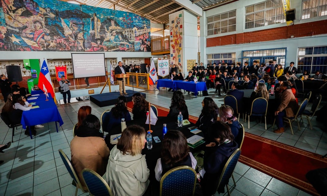 Impulso al Día Nacional del Debate y la Tolerancia: Fortaleciendo la Convivencia Democrática