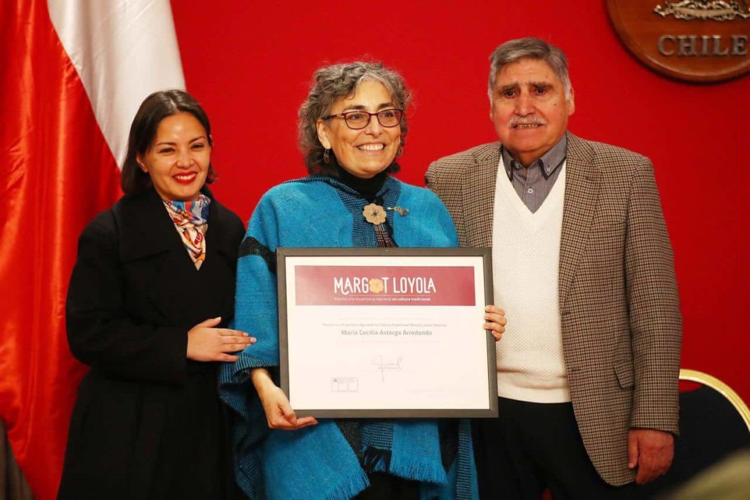 Lamentamos la Pérdida de una Leyenda del Folclore Chileno: Cecilia Astorga, Maestra de la Paya y Defensora Incansable de las Tradiciones