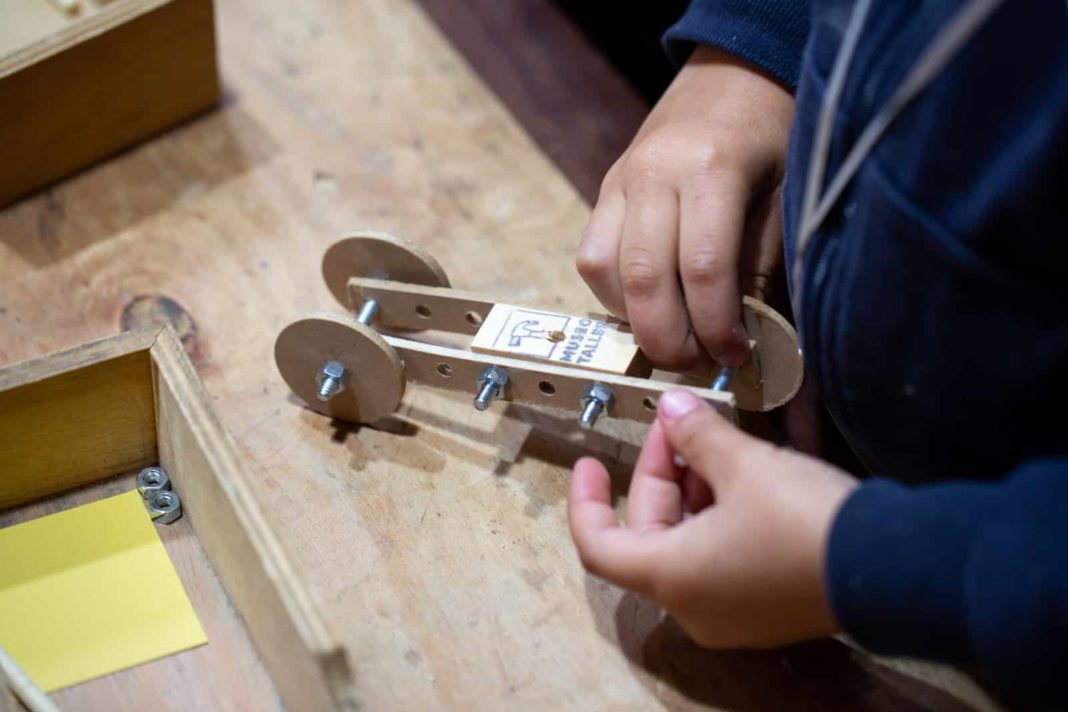 ¡Descubre la Magia del Museo Taller en la Estación Quinta Normal de Metro de Santiago!