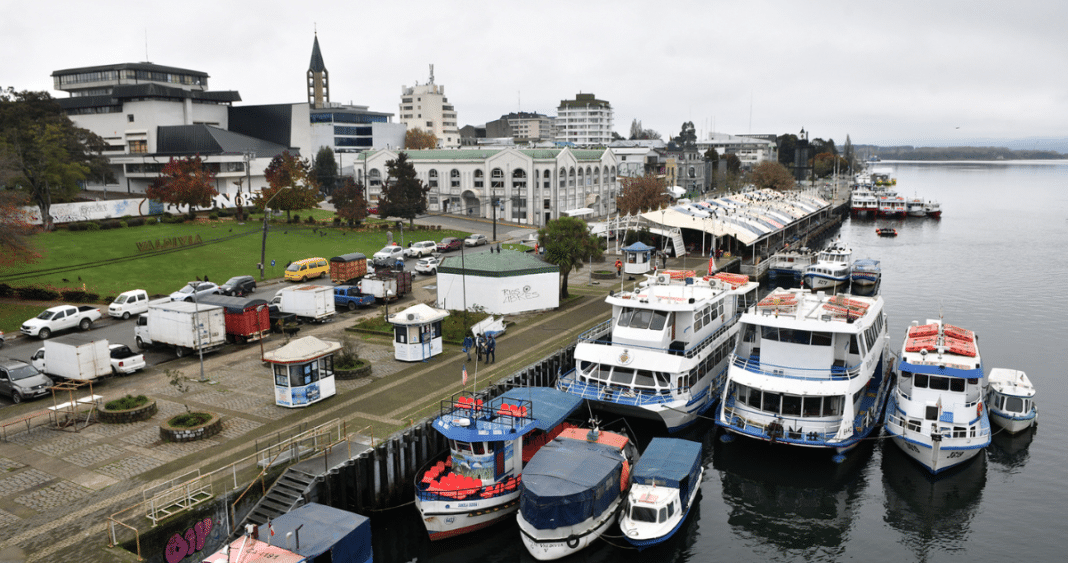 ¡Valdivia Espera Impaciente: La Calle Errázuriz Reclama Atención!