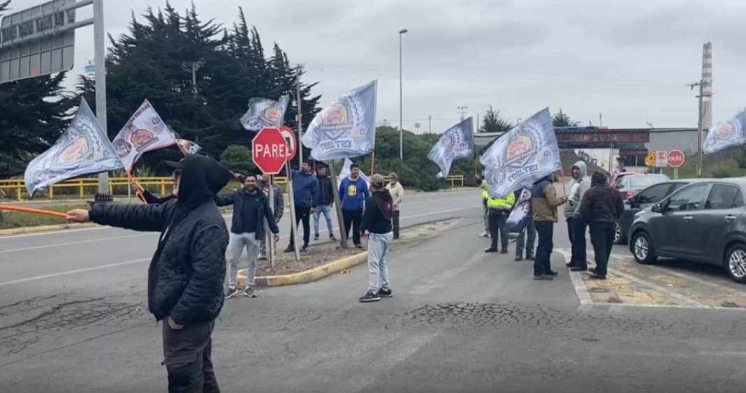 Impacto Económico de la Paralización en Puerto Ventanas: Negociaciones Clave para Resolver el Conflicto