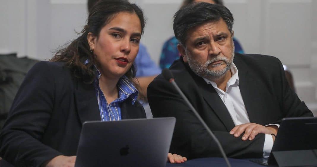 Caso Monsalve: Comisión Cita a Jefes de Gabinete de Boric y Tohá por Segunda Vez