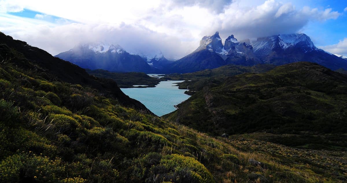 Expulsión de Turista Francés y Evacuación de Irlandés en Torres del Paine: Protegiendo el Parque Nacional