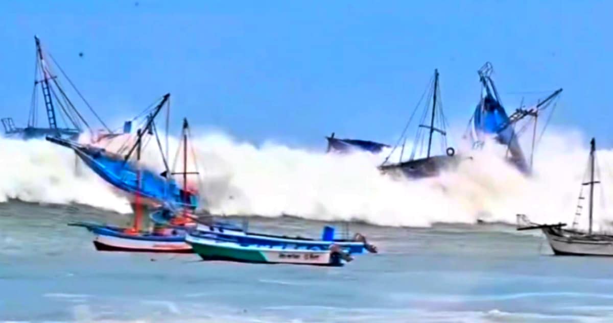 Oleaje Devastador Azota las Costas Peruanas: Inundaciones y Embarcaciones Arrastradas