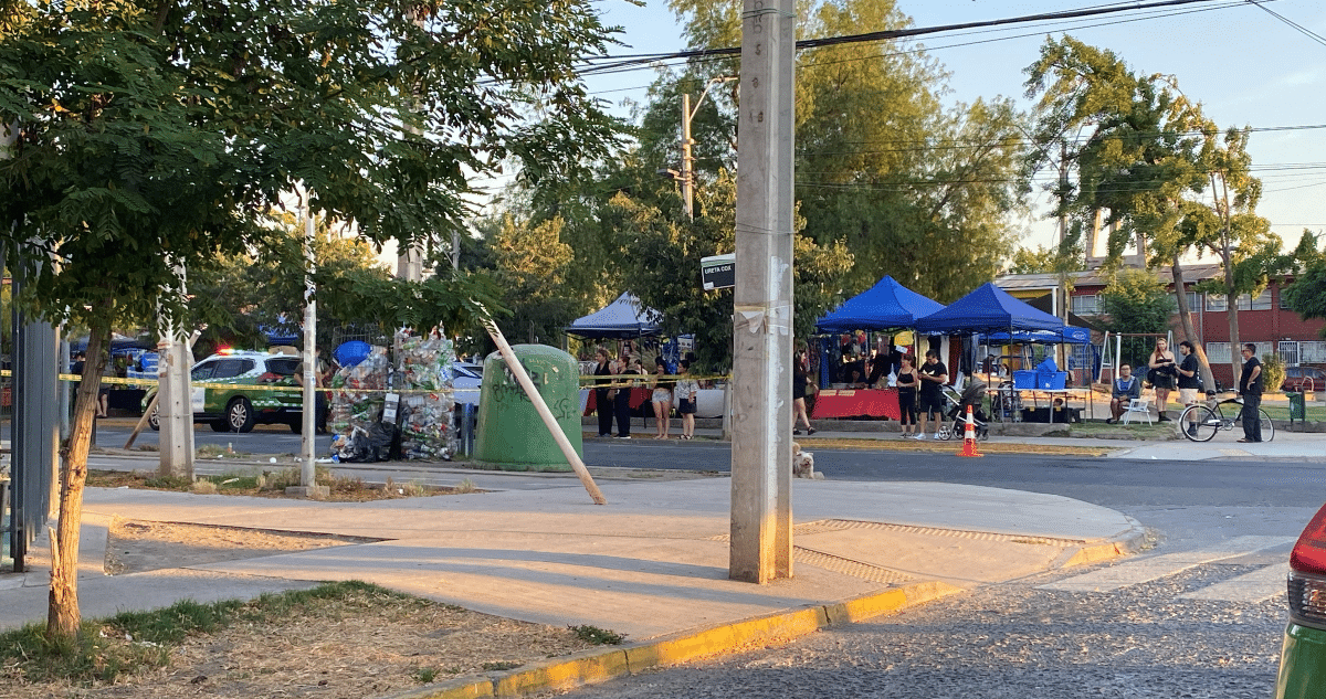 Violencia Cerca de la Alegría: Hombre Gravemente Herido en Tiroteo Junto a Feria Navideña