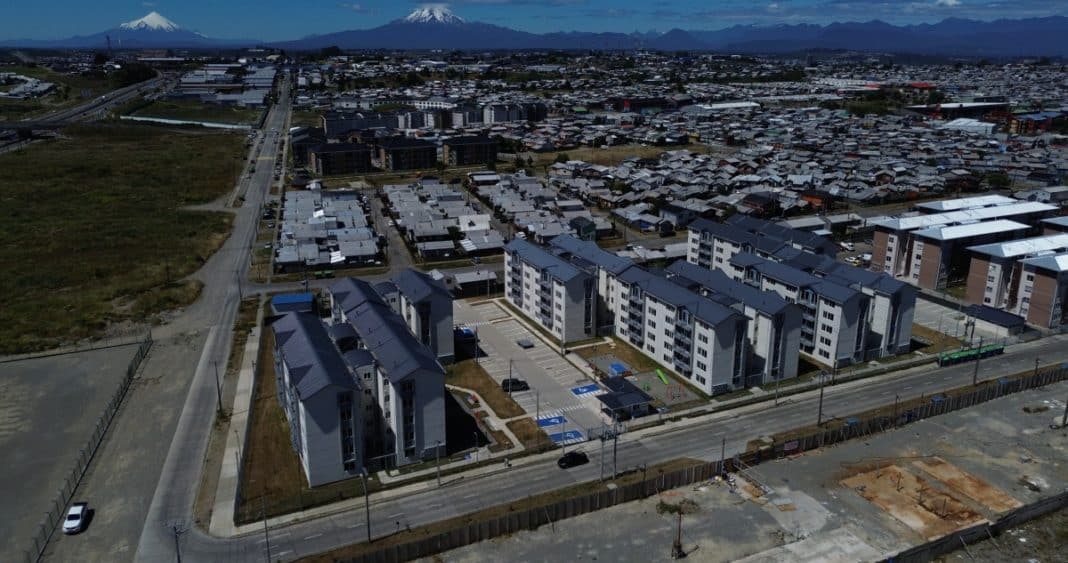 220 Familias Reciben Nuevos Hogares en Condominio Portal Altos de Mirador II en Puerto Montt