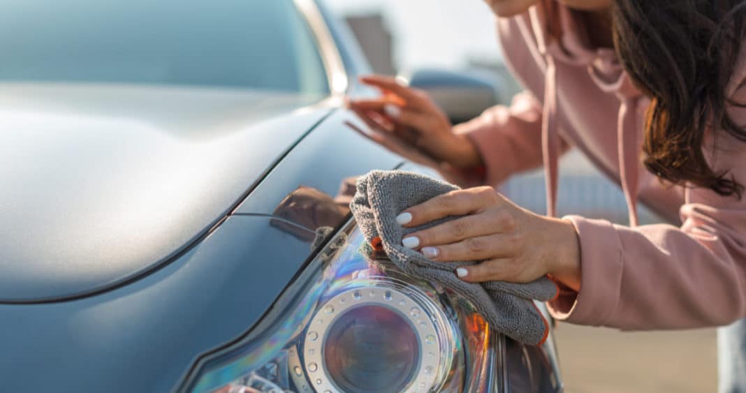 8 Consejos Clave para Mantener la Pintura de tu Auto como Nueva