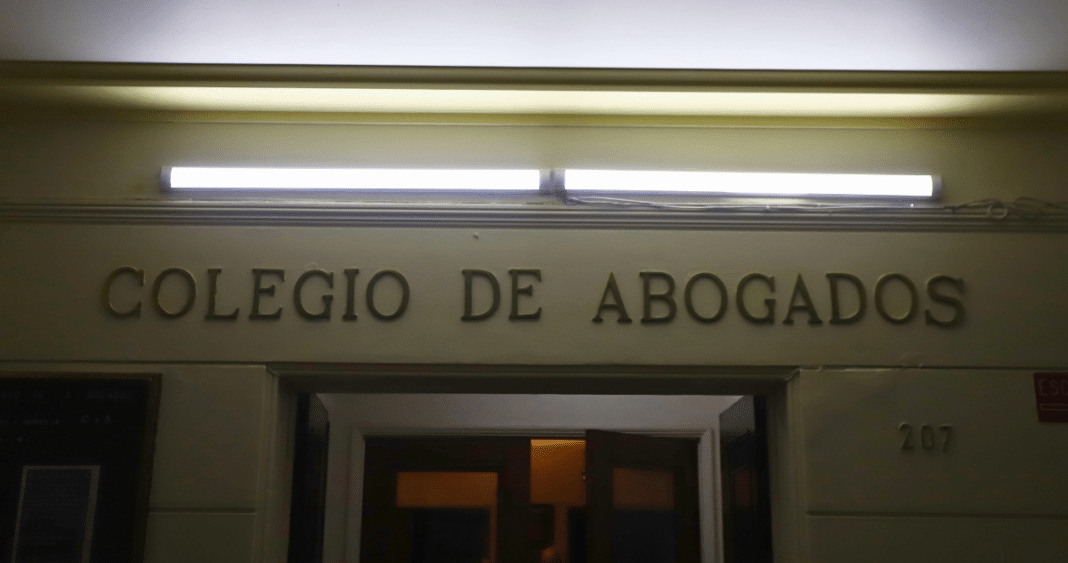 Colegio de Abogados Alerta: Recorte Presupuestario Pondría en Riesgo la Justicia