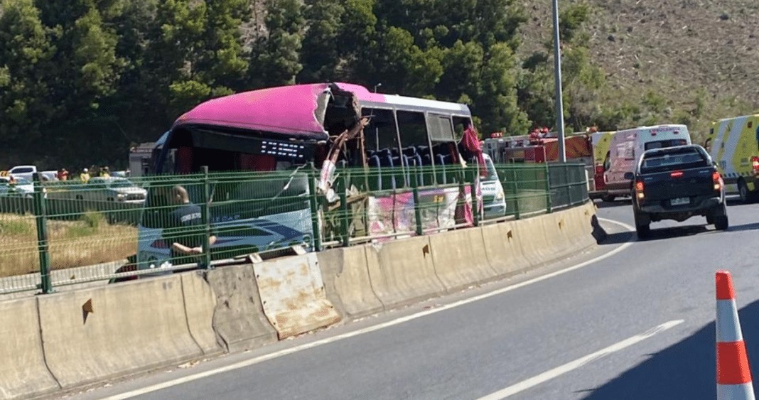 Tragedia en la Ruta 160: Exceso de Velocidad y Conducción Imprudente Causan Accidente de Bus