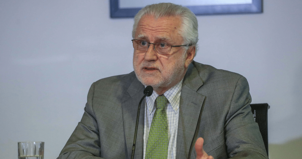 La Rigurosidad Fiscal del Ministro Marcel: Un Ejemplo a Seguir a Nivel Mundial