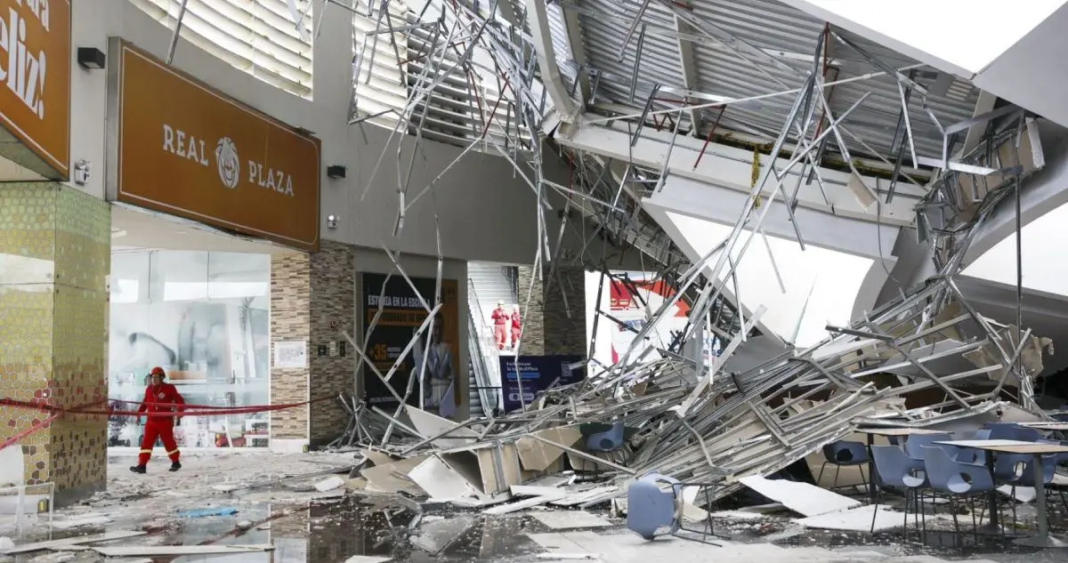 Tragedia en el Centro Comercial Real Plaza de Trujillo: Colapso Mortal del Techo