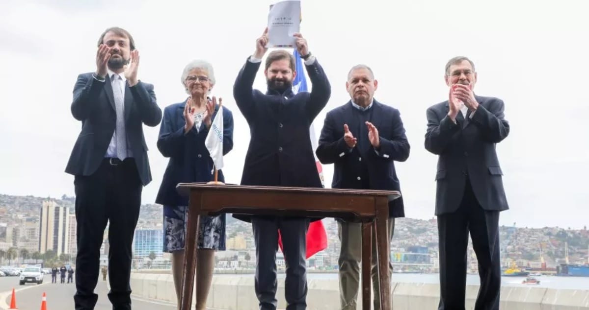 Valparaíso en Disputa: Fundación Impugna Acuerdo Portuario Ante Contraloría