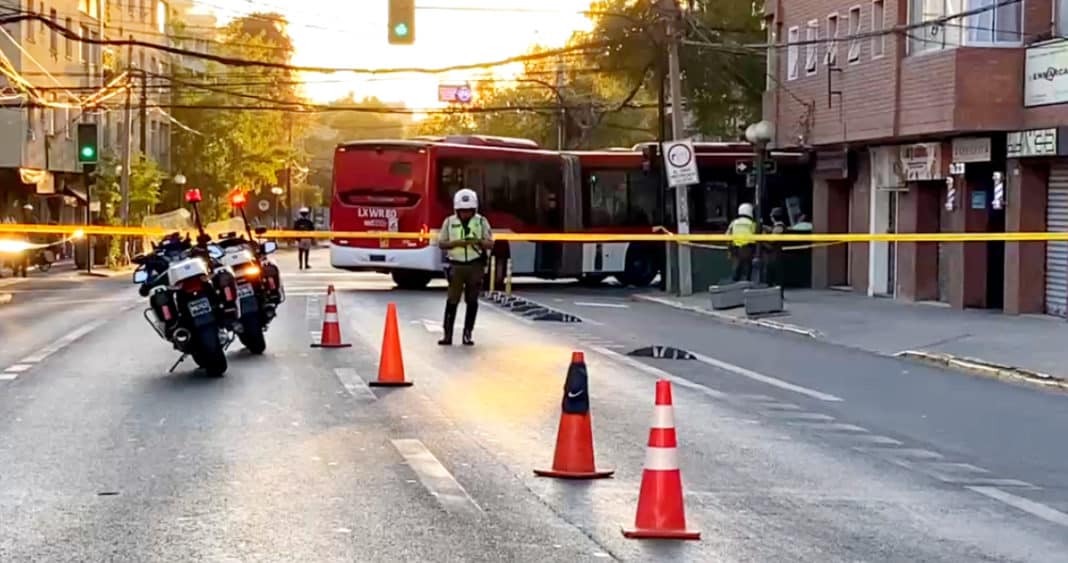 Accidente de Tránsito en Providencia: Conductor de Bus RED Detenido por Atropello de Mujer