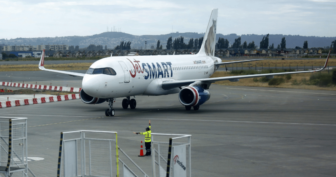 Aerolínea Sancionada por Impedir Abordaje de Ciudadana Venezolana