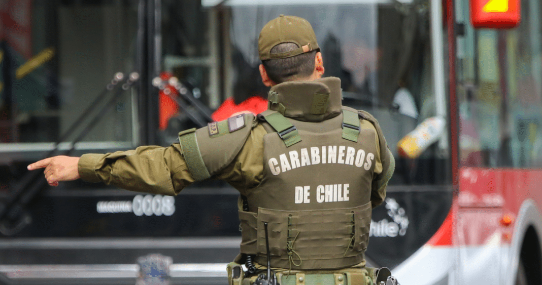 Carabinero Apuñalado en Procedimiento en Valparaíso: Incidente Violento en Transporte Público