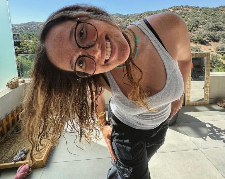 Cómo Laura de la Fuente Enfrenta los Crueles Comentarios en Redes Sociales