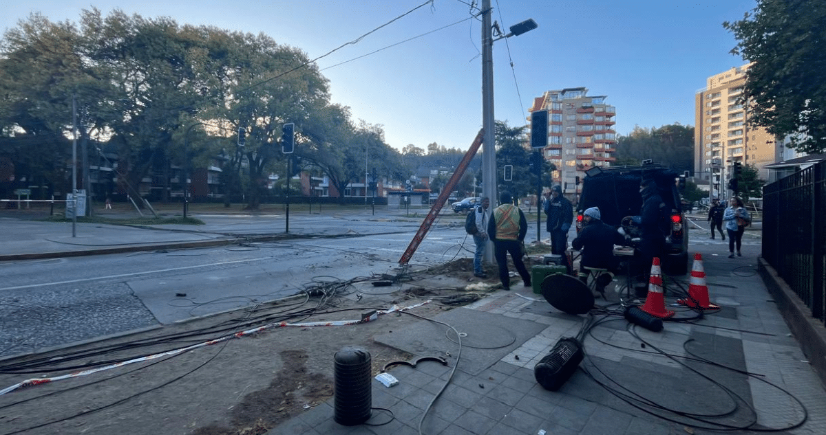 Concepción: Rápida Rehabilitación del Tránsito Tras Accidente de Camión Pluma