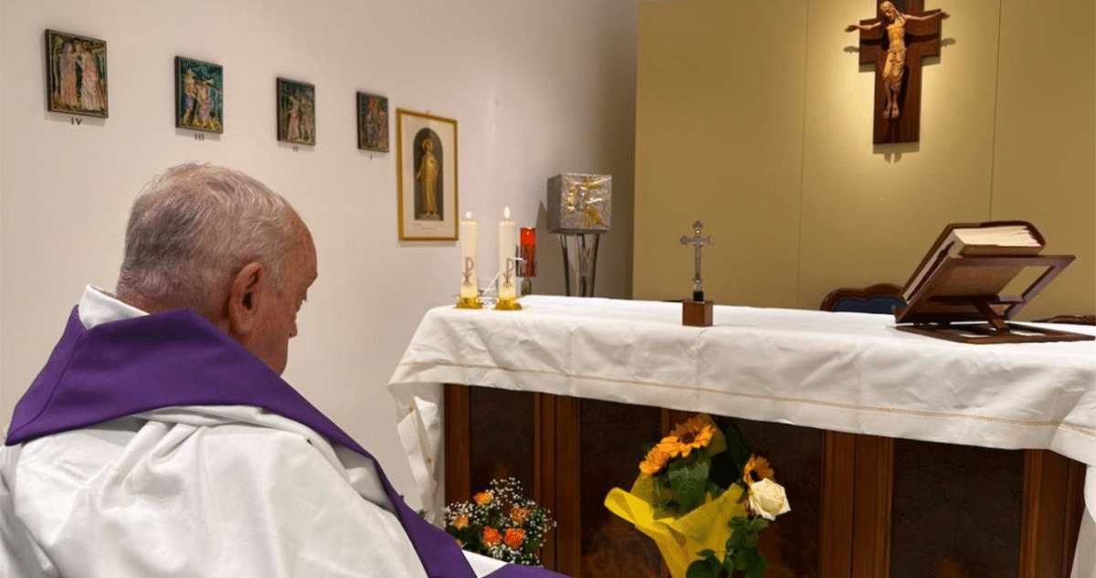 El Papa Francisco Supera Desafío Médico: Primera Foto Desde su Hospitalización