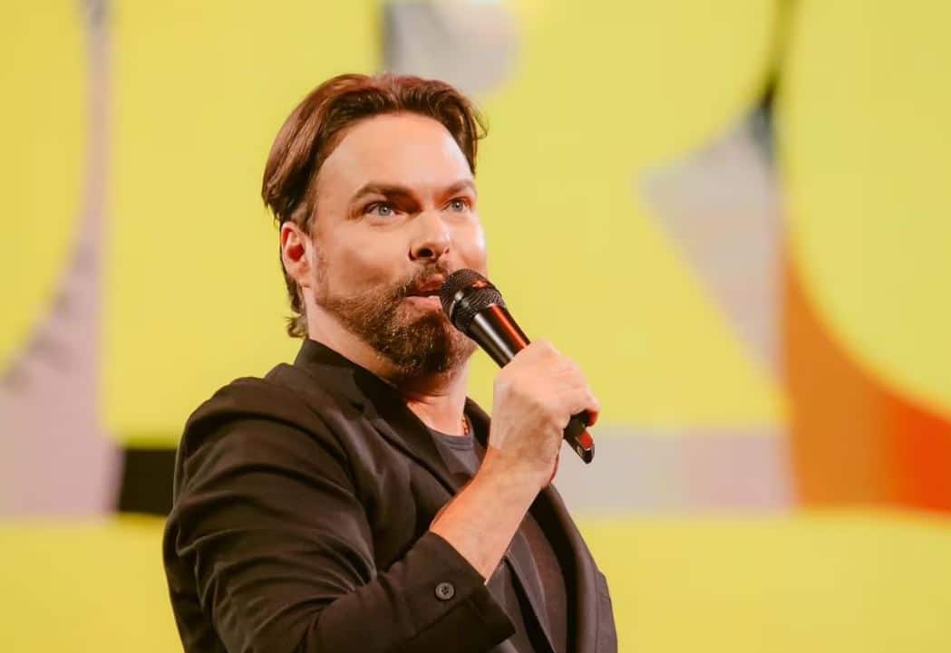 El Polémico Paso de George Harris por Viña: Una Millonaria Presentación Fallida