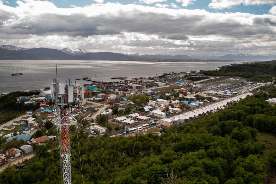 Entel Lidera la Revolución 5G en Chile: Velocidad, Cobertura y Reconocimientos