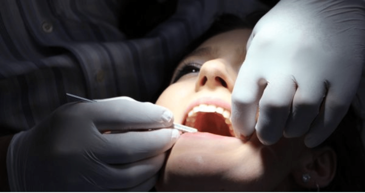 Negligencia Dental: Clínica Condenada por Dejar Trozo de Lima en Mandíbula de Paciente