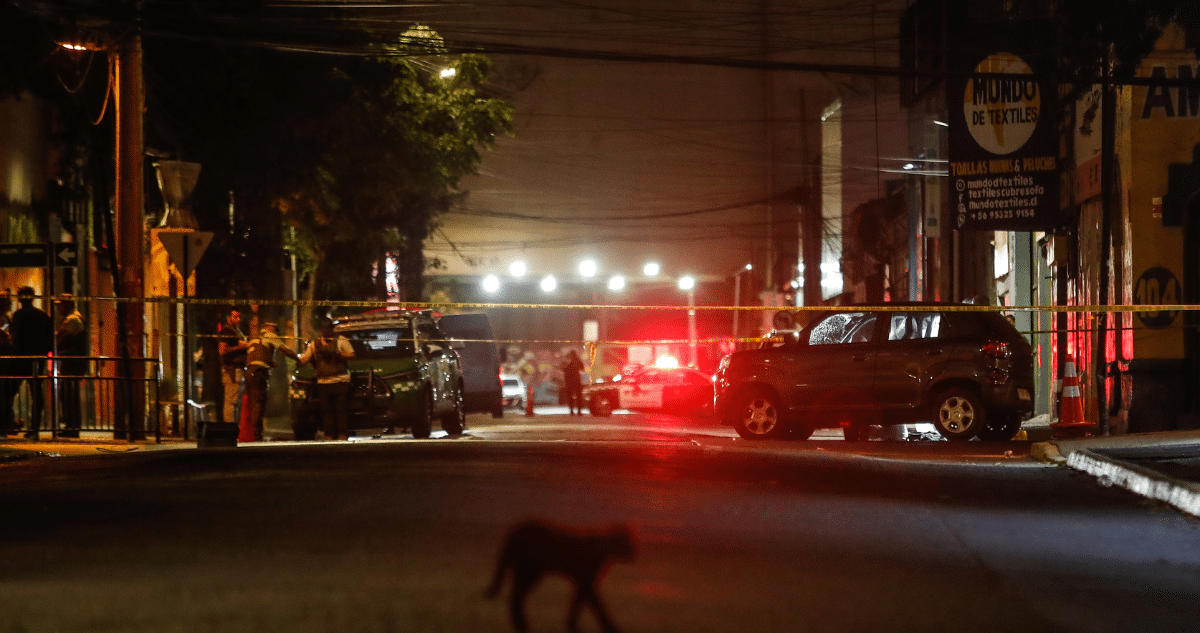 Violento Ataque a Tiros Deja a Hombre Gravemente Herido en La Florida