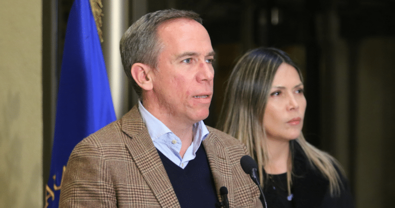 Diputado Alessandri (UDI) Renuncia a Presidencia de la Cámara: Apoya a Candidato de RN