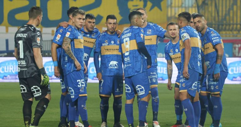 Everton en Crisis: Jugadores se Rebelan por Incumplimiento de Pagos