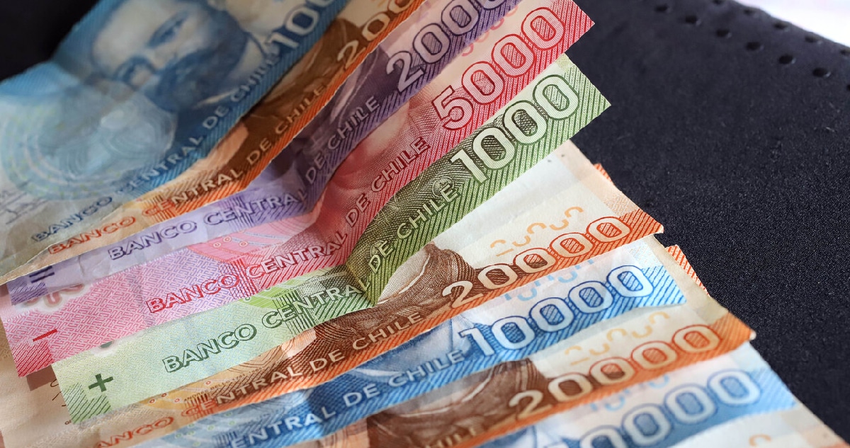 Gobierno y Sindicatos Acuerdan Incremento Gradual del Salario Mínimo Hasta $539 Mil en 2026