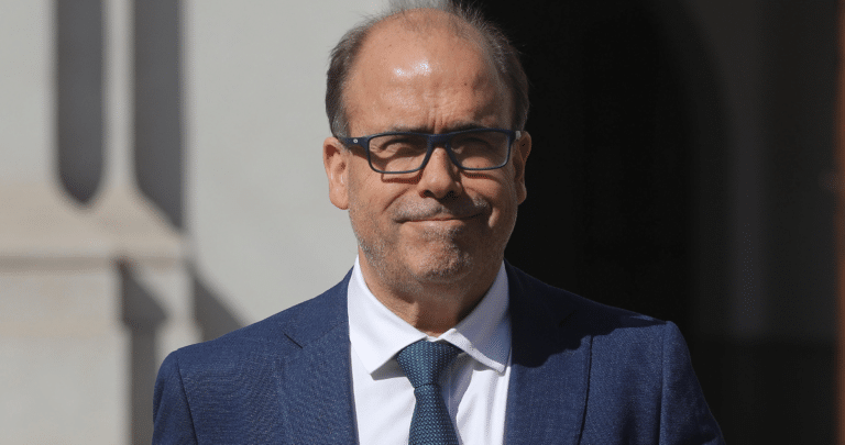 Hacia un Chile Desarrollado y Digno: La Visión Transformadora de Alberto Undurraga