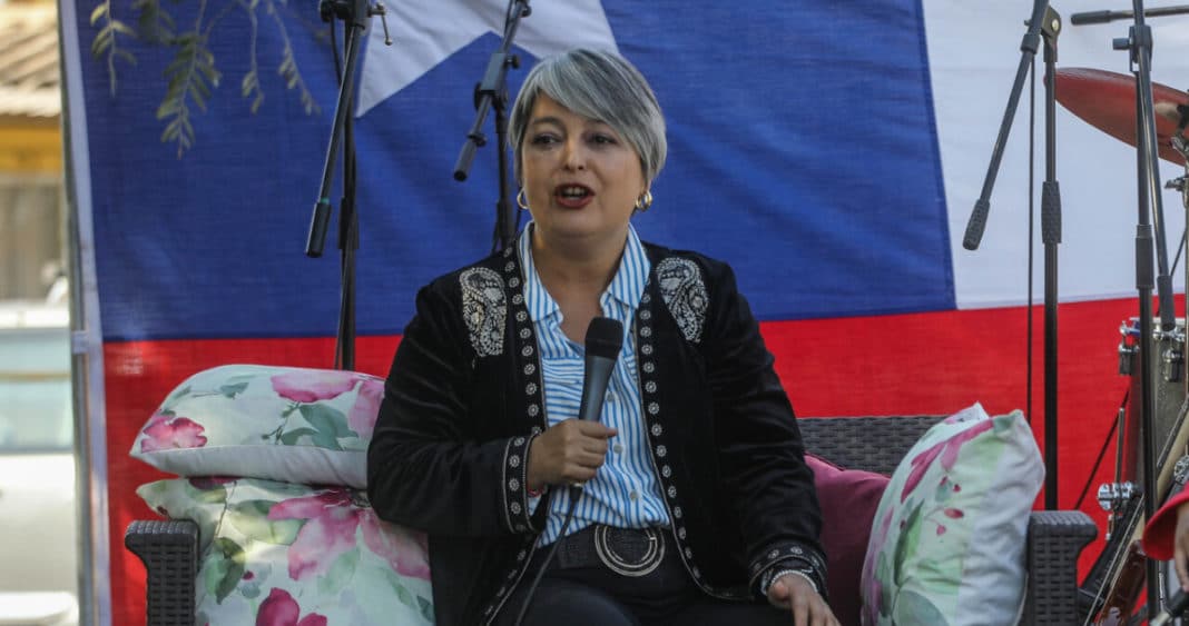 Jeannette Jara: Unidad y Compromiso en la Carrera Presidencial
