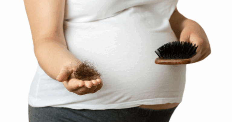 La Caída del Cabello Postparto: Entendiendo y Enfrentando este Desafío Común