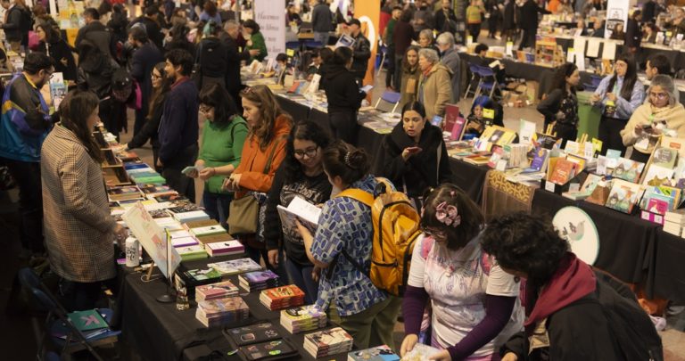 La Feria Editorial Más Grande de Chile: Más de 260 Editoriales en La Furia del Libro