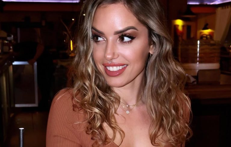 La Transformación Sensual de Jessica Piras: De Chica Reality a Estrella de Redes Sociales