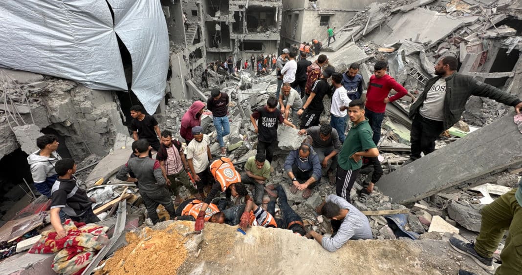 Recuento Mortal: Más de 3,100 Víctimas Atrapadas Bajo los Escombros de Gaza