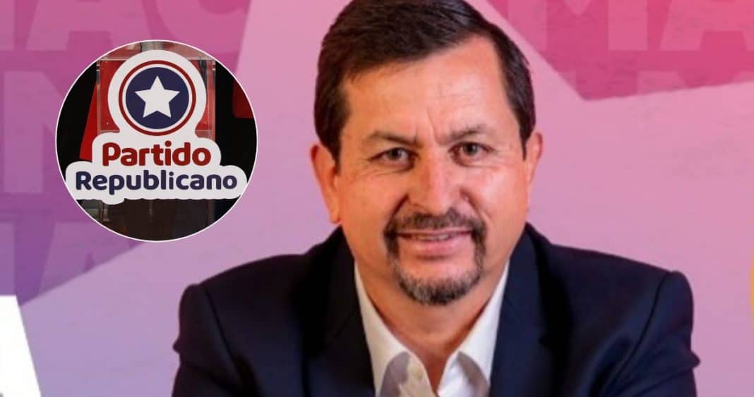 Alcalde de Macul Suspendido por Viaje Cuestionado Durante Licencia Médica