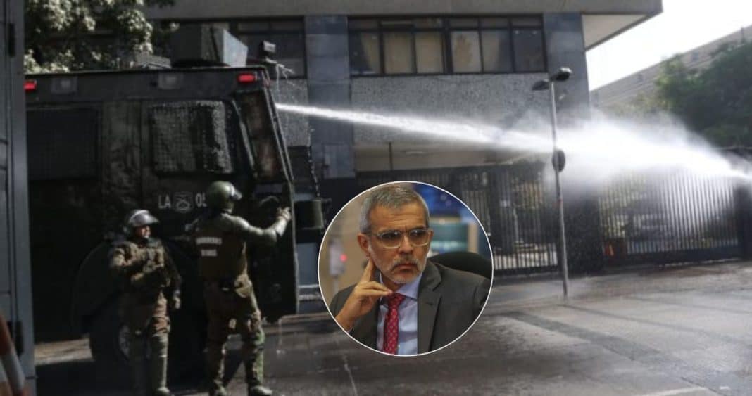 Alerta en Liceos Emblemáticos: Grupos Extremistas Reclutan Estudiantes