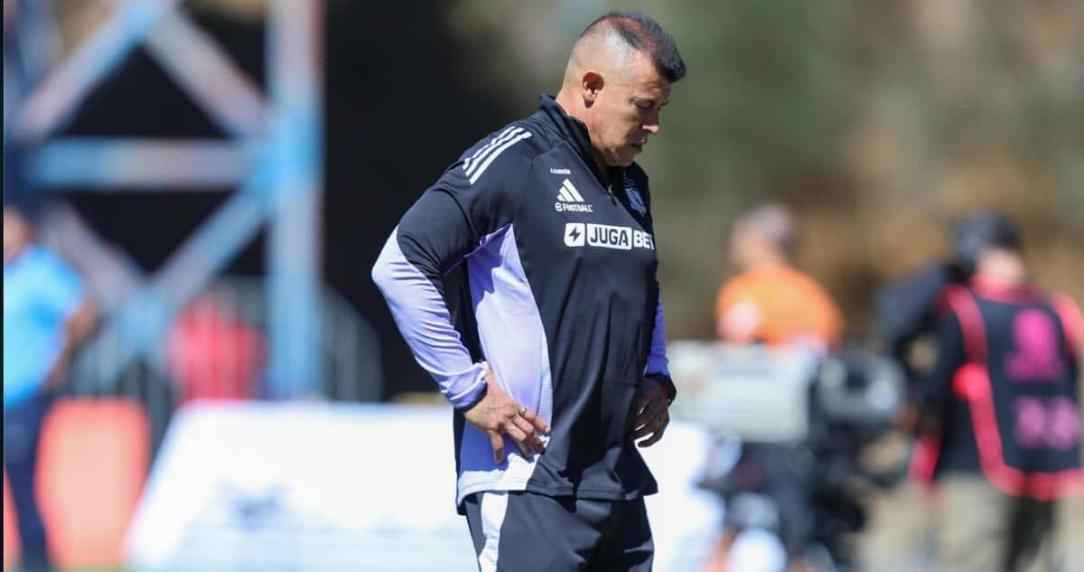 Almirón Enfrenta Sanciones: DT de Colo Colo Citado al Tribunal y Arriesga Suspensión