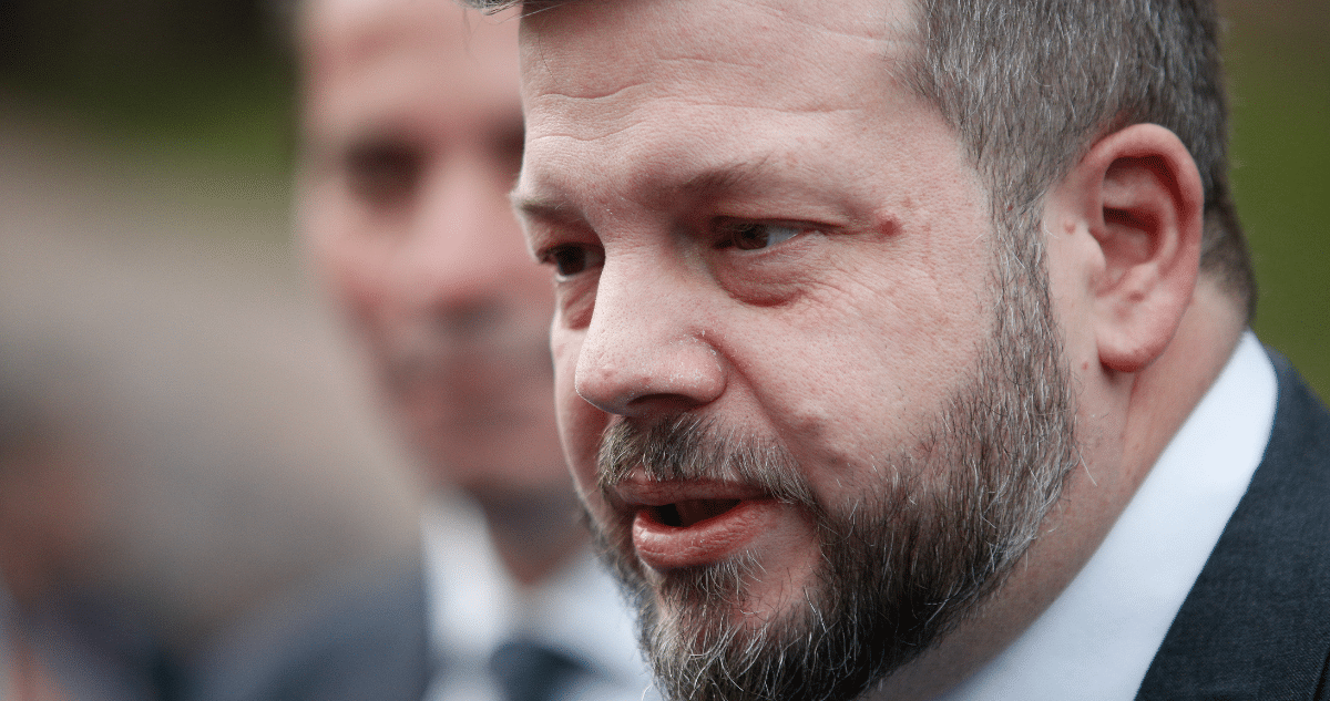 Boric Enfrenta Críticas por Proyecto de Aborto Legal: