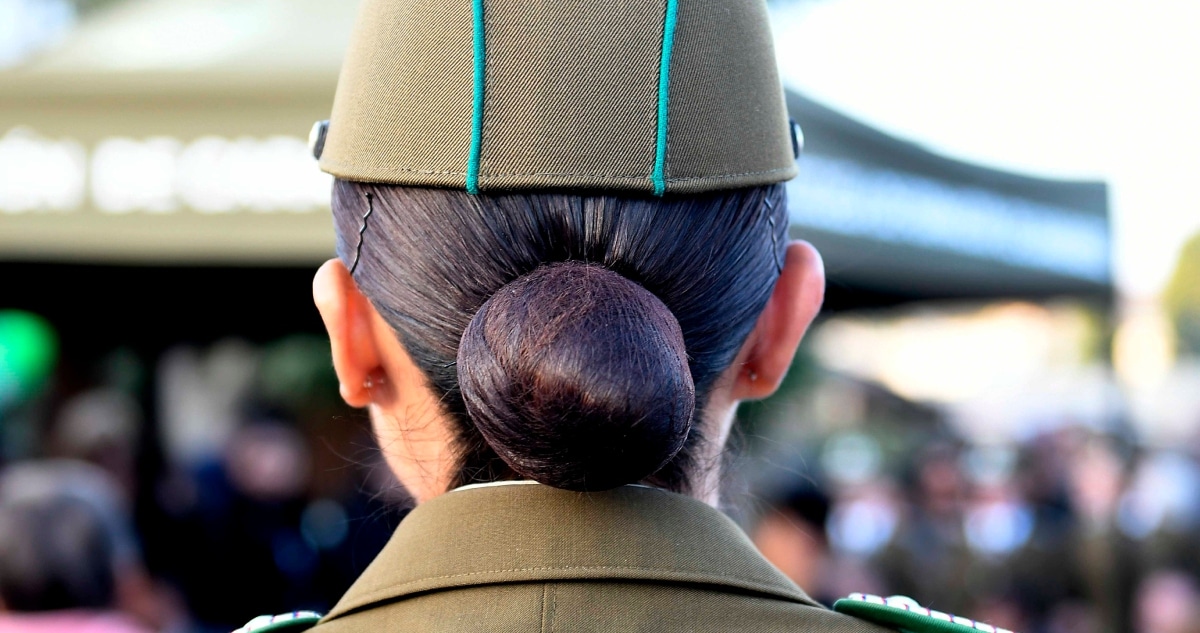 Carabinera Baleada en Robo de Vehículo: Enfrentando la Violencia con Valentía