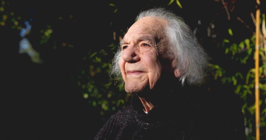 Claudio di Girolamo: Un Legado Multifacético que Transformó la Cultura Chilena