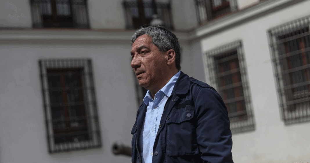 Diputados Cuestionan Respaldo de Alcaldes a Delegado Durán: