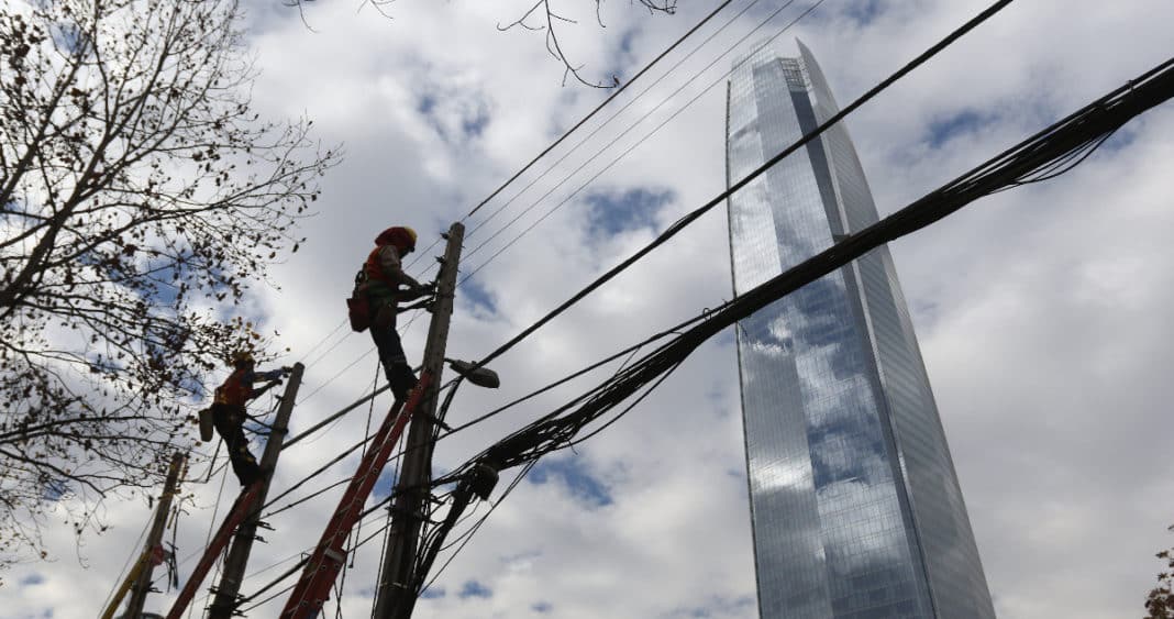 Empresas Estratégicas de Chile: Nuevo Proceso de Definición y Restricciones a la Huelga