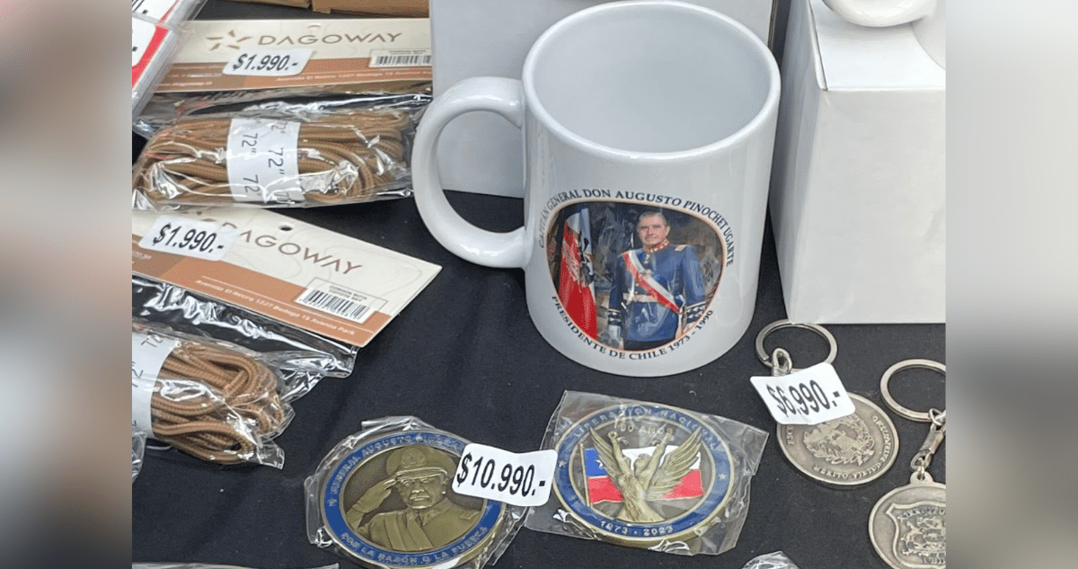 Escuela Militar Enfrenta Controversia por Venta de Artículos con Imagen de Pinochet
