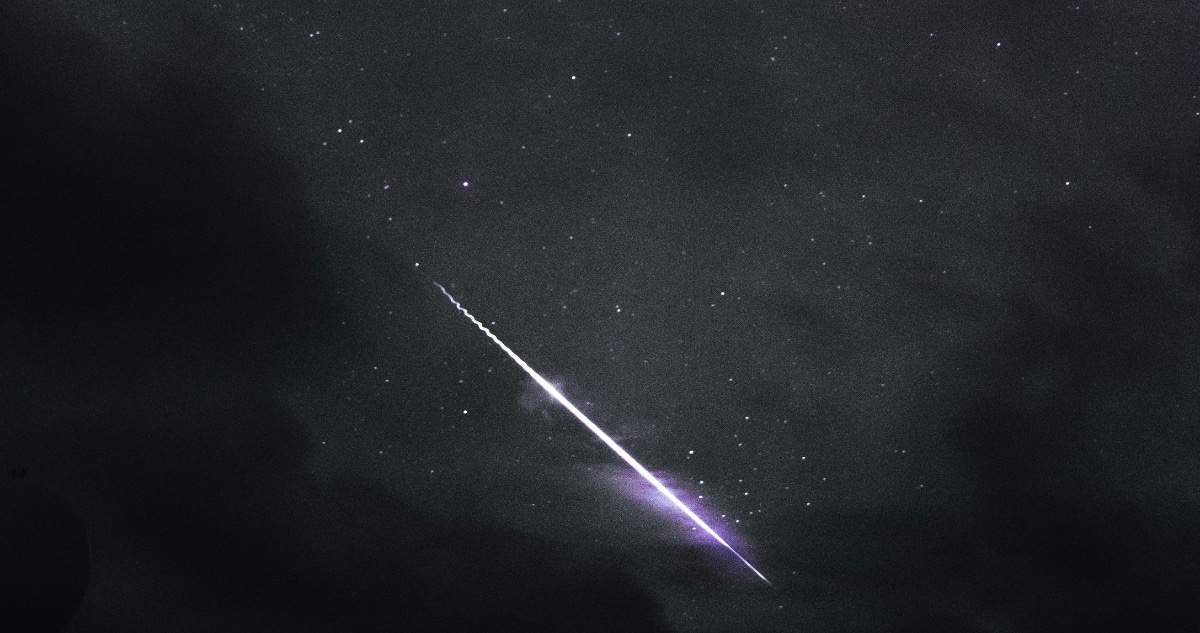 Espectáculo Celeste en Mayo 2025: Lluvia de Estrellas Eta Acuáridas y Más
