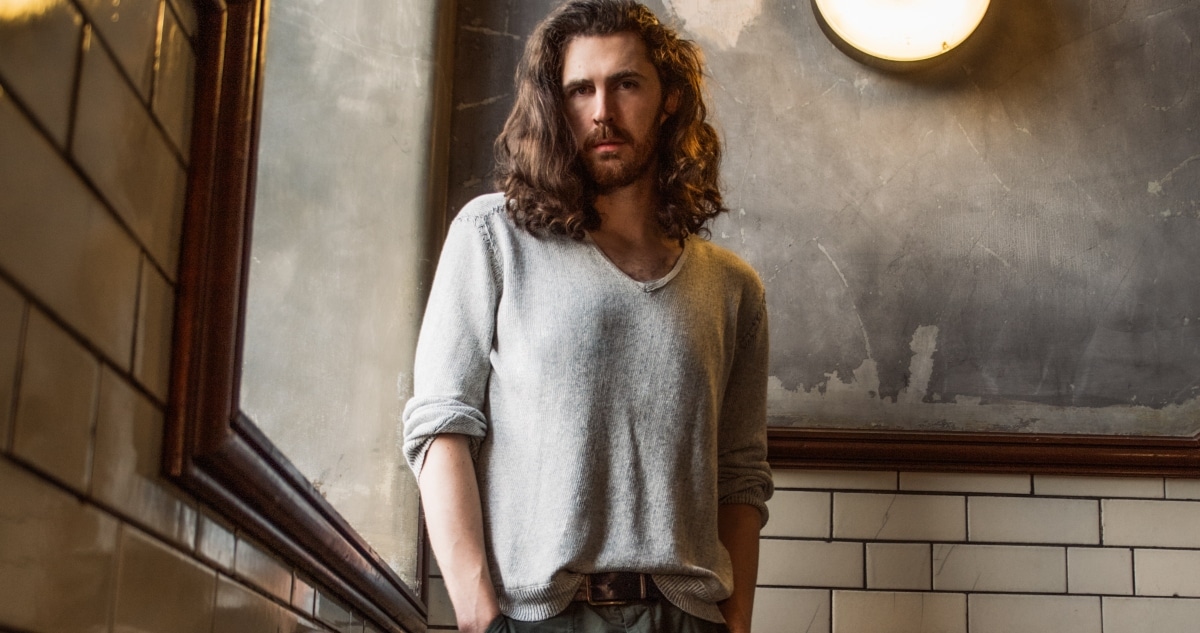 Hozier: La Evolución de un Artista Icónico en una Década de Éxito