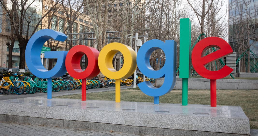 La Batalla de Google: Cómo la FNE Cuestiona el Dominio de la Economía de Red