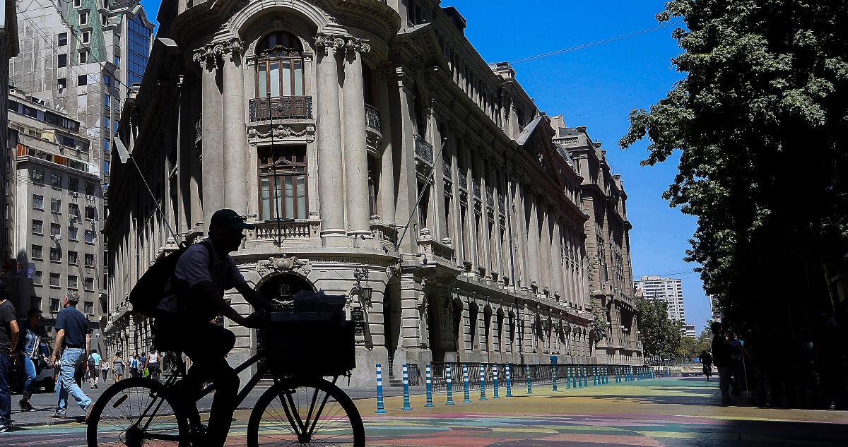 La Bolsa de Santiago Alcanza Nuevos Récords: Análisis de Tendencias y Oportunidades