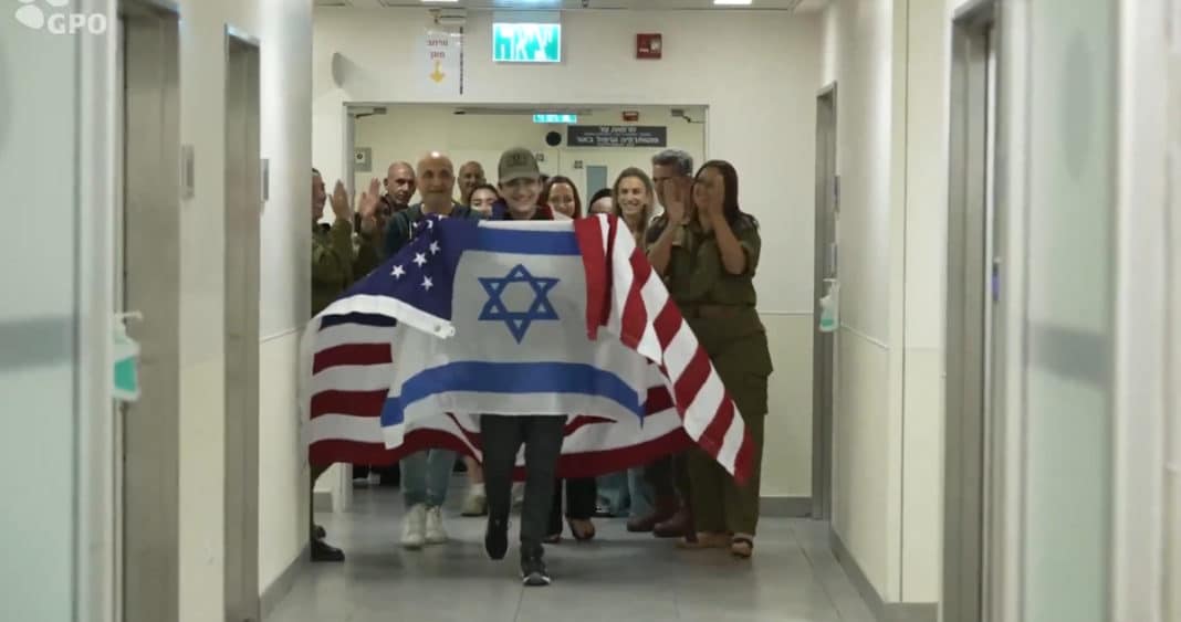 La Liberación de Edan Alexander: Un Gesto de Esperanza en Medio de la Tensión en Gaza